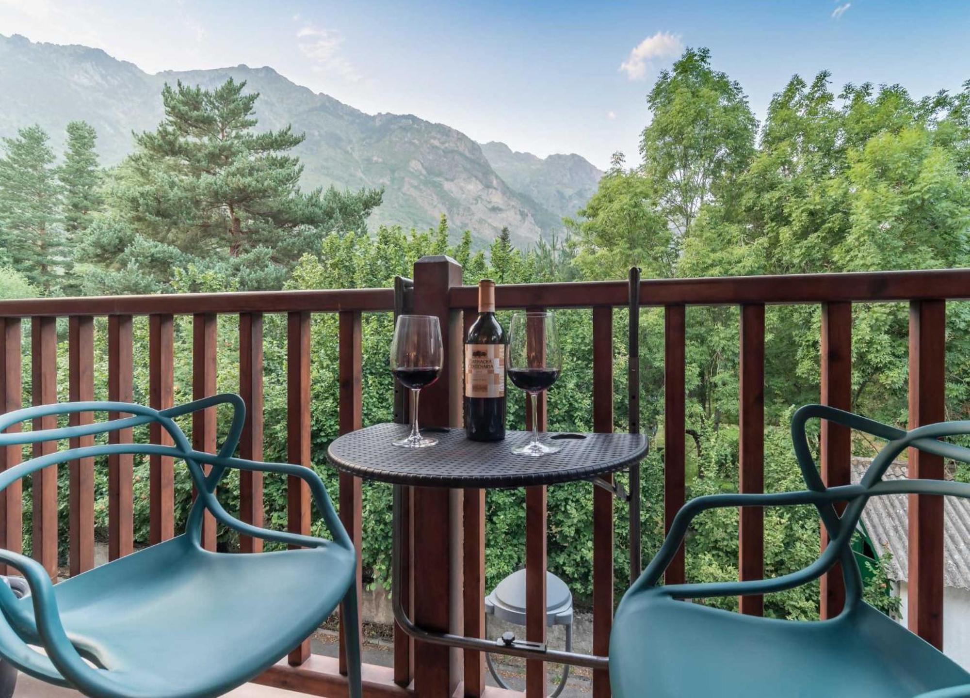Loira Casa Sanchines Duplex De Lujo En Benasque Apartment Bagian luar foto